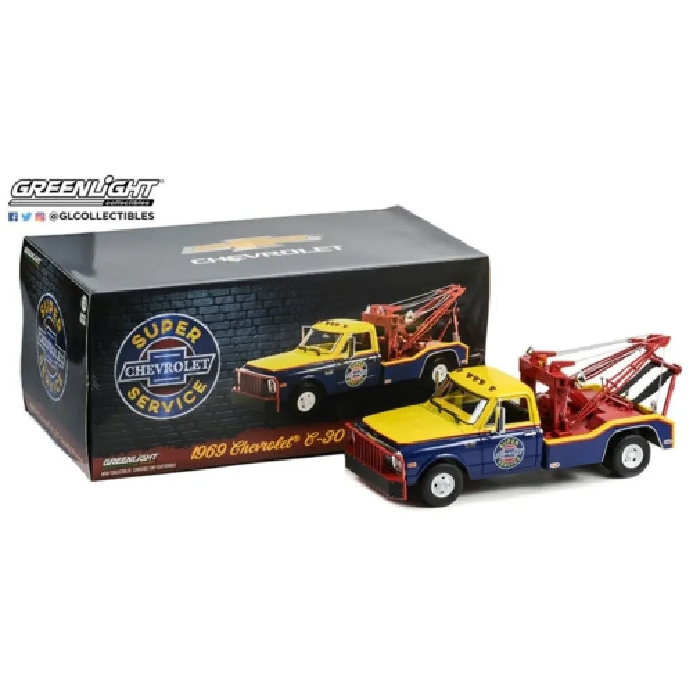 GREENLIGHT 1967 CHEVROLET C-30 DUALLY WRECKER CHEVROLET SUPER SERVICE