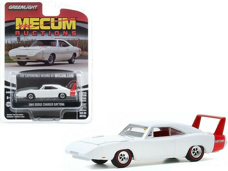 GREENLIGHT 1969 DODGE CHARGER DAYTONA