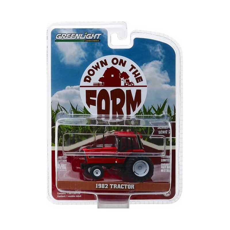 GREENLIGHT INTERNATIONAL TRACTOR WITH DUEL REAR WHEELS
