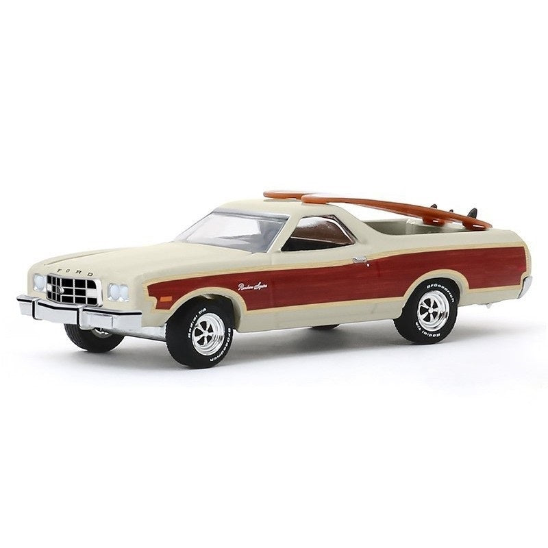GREENLIGHT 1973 FORD RANCHERO SQUIRE WITH SURFBOARDS