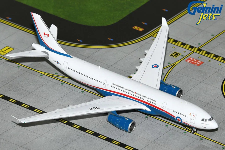 GEMINI JETS A330-200 CC-330 HUSKY ROYAL CANADIAN AIRFORCE "VIP AIRCRAFT" REG: 330002