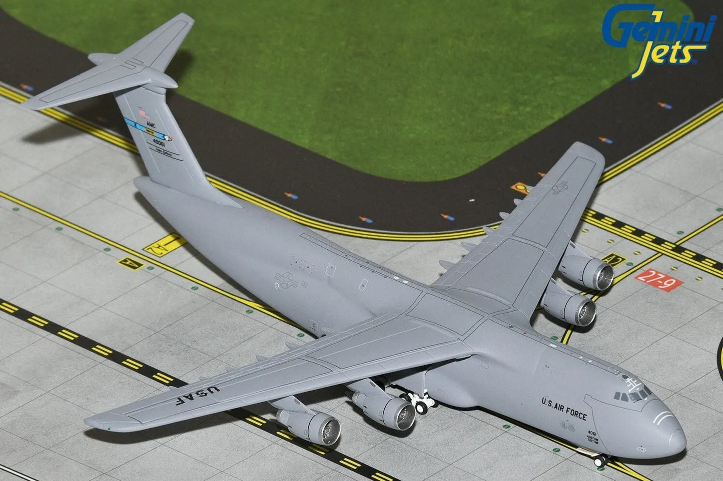GEMINI JETS C-5M SUPER GALAXY USAF "DOVER AIR FORCE BASE" REG: 84-0061