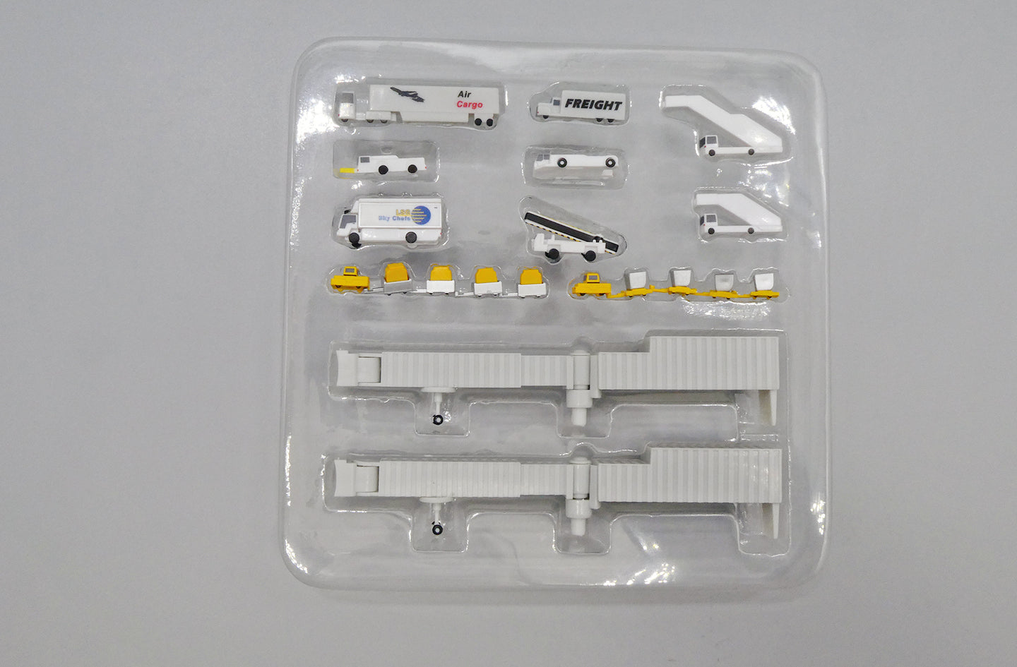 JC WINGS 20 PART AIRPORT ACCESSORIES PACKAGE