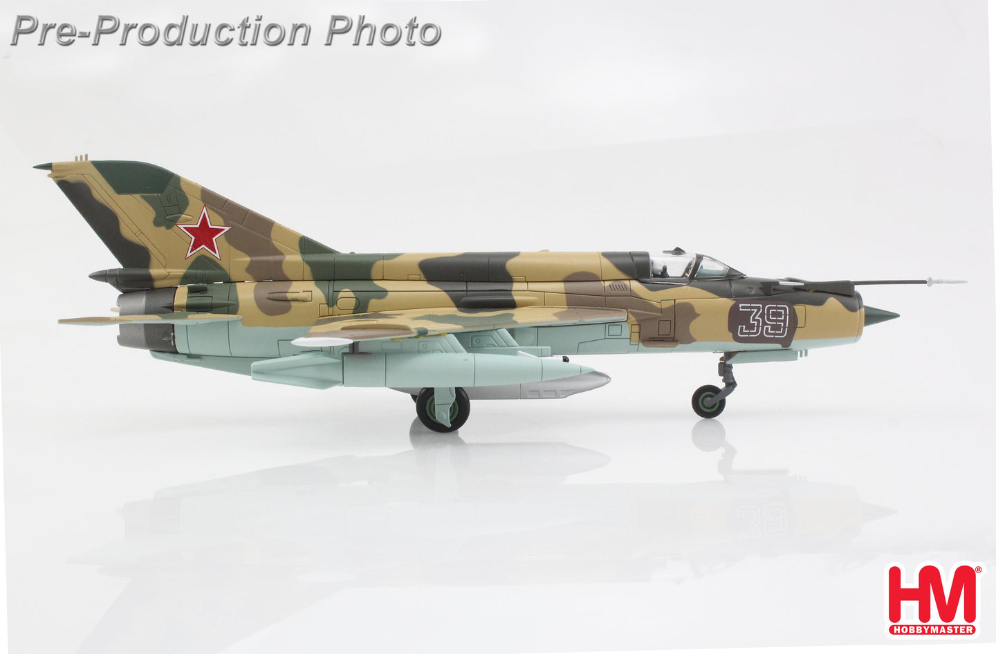 HOBBY MASTER MIG-21R 39 SOVIET AIR FORCE 263RD RECON. AIR SQN AFGHANISTAN 1981