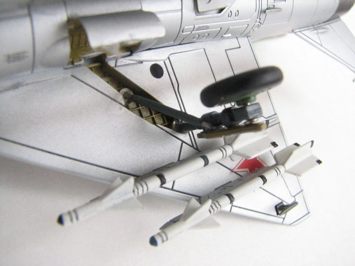 HOBBY MASTER MIG-21 SMT “HUMP BACK” SOVIET NO.92