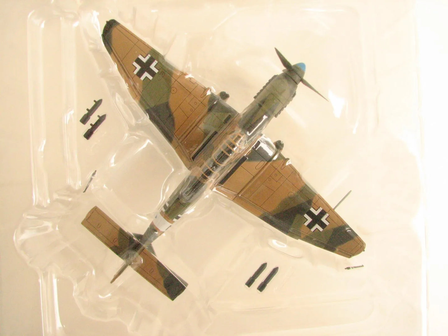 HOBBY MASTER JU-87 D-3 GESCHWADERSTAB OF STG3 "WALTER SIEGEL" DERNA LIBYA 1942