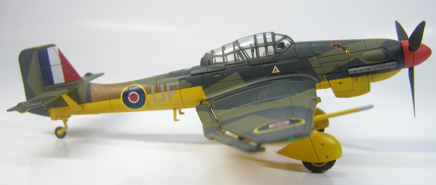 HOBBY MASTER JU-87D STUKA RAF "CAPTURED AIRCRAFT" RAF SIDI HANEISH LIBYA 1942
