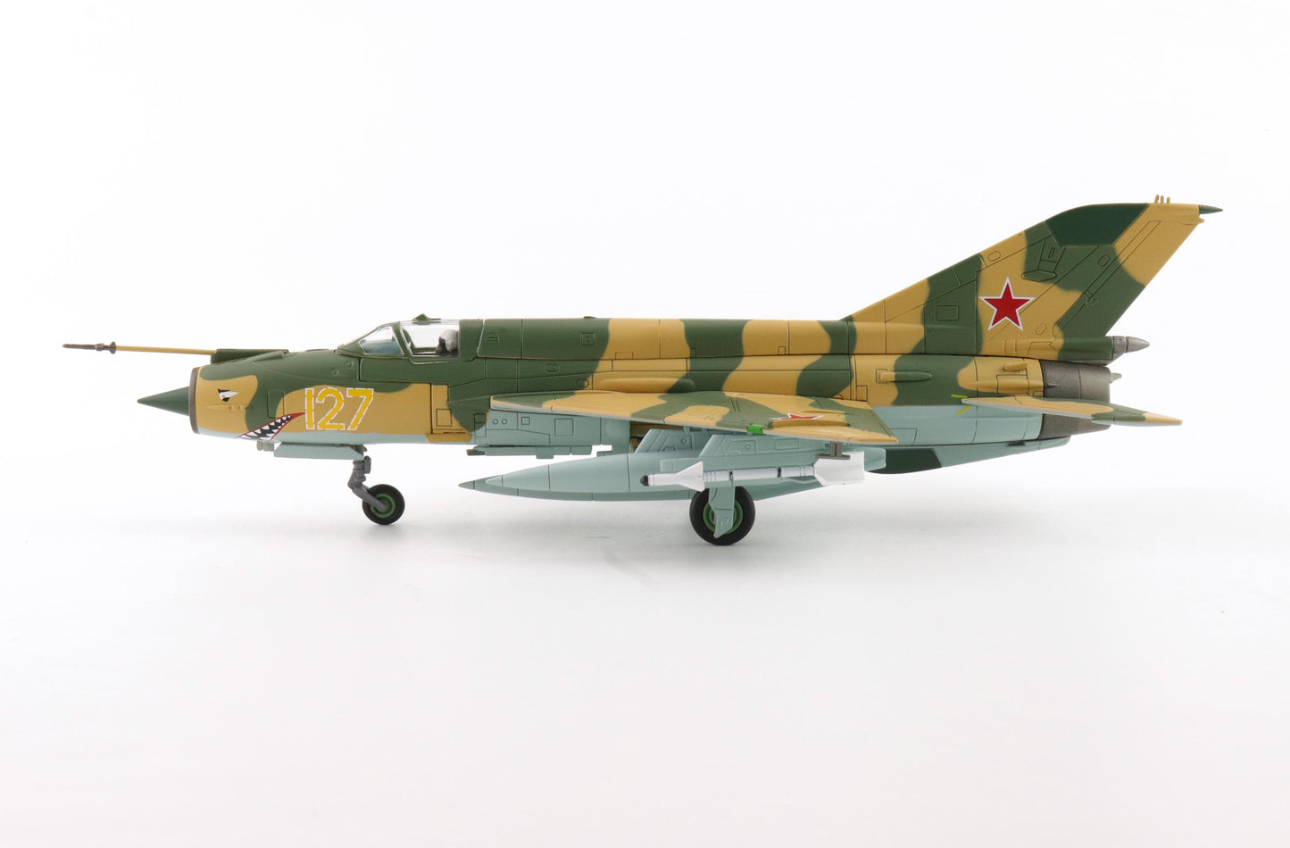 HOBBY MASTER MIG-21SM, 812TH UAP, KHARKOV HIGHER MILITARY ACADEMY, SOVIET UNION, AUG. 1991