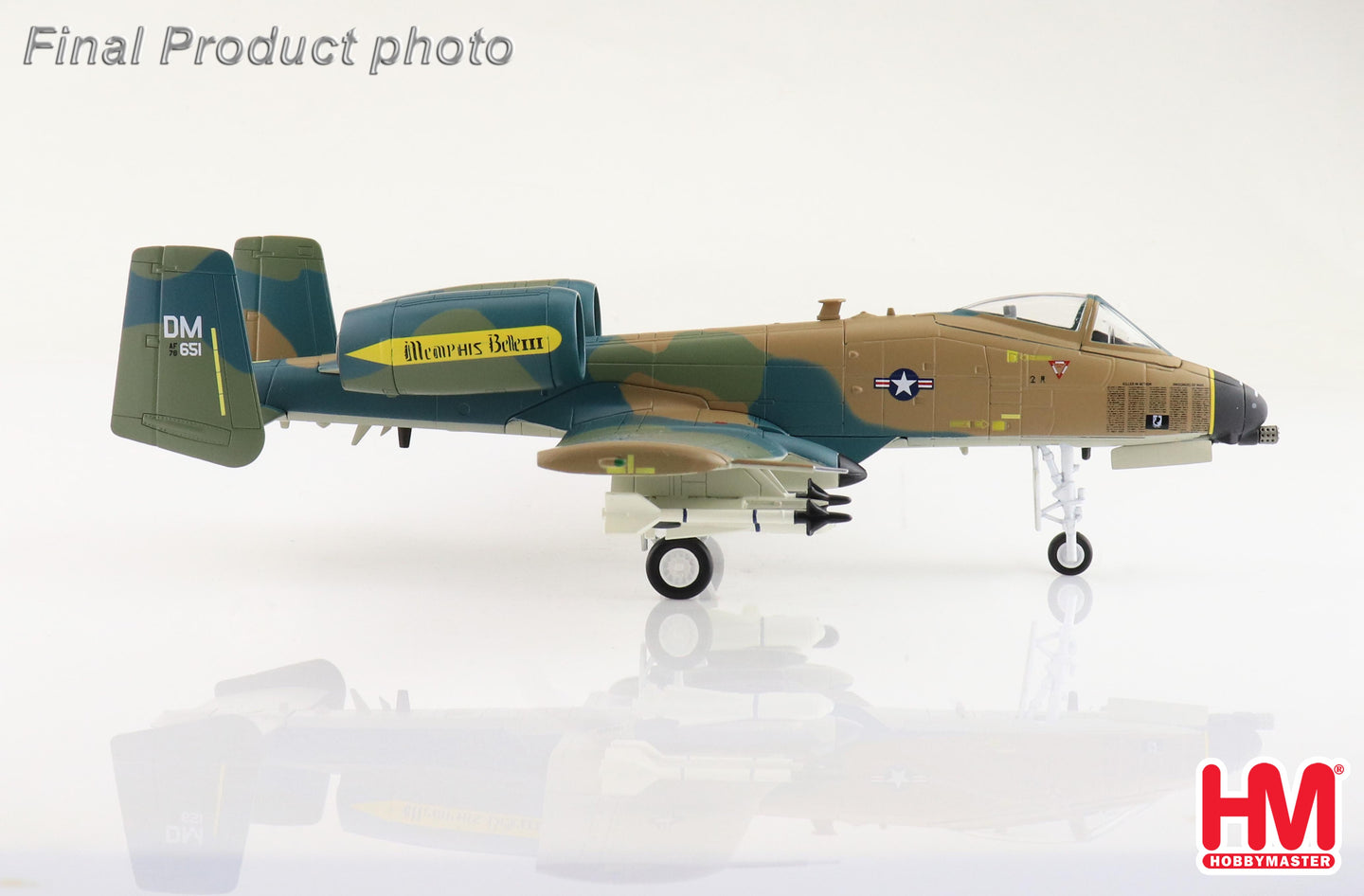 HOBBY MASTER A-10C "MEMPHIS BELLE III" CAPT LINDSAY "MAD" JOHNSON