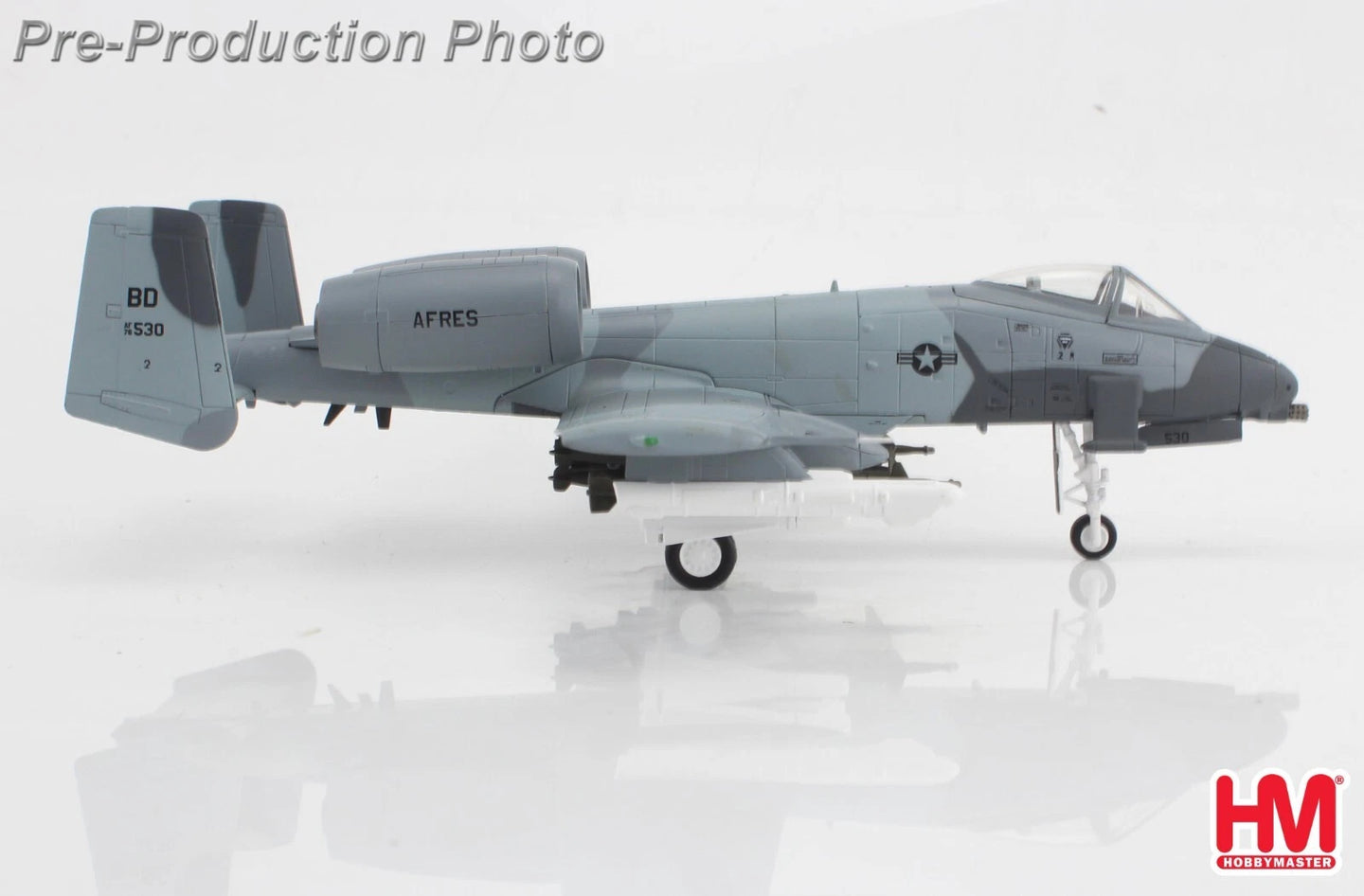HOBBY MASTER A-10A "FLIPPER" AF76-0530 47TH TFS 1990 (W/12 X MK.82 2 X GBU-10 6 X AGM-65 2 X AIM-9)