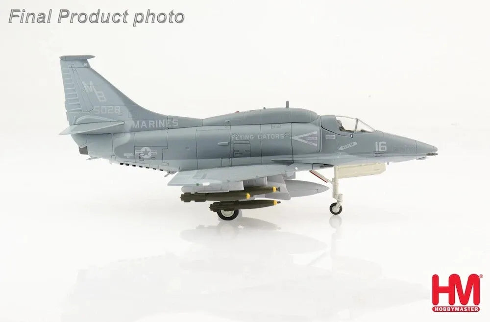 HOBBY MASTER A-4F SKYHAWK "FLYING GATORS" 1984