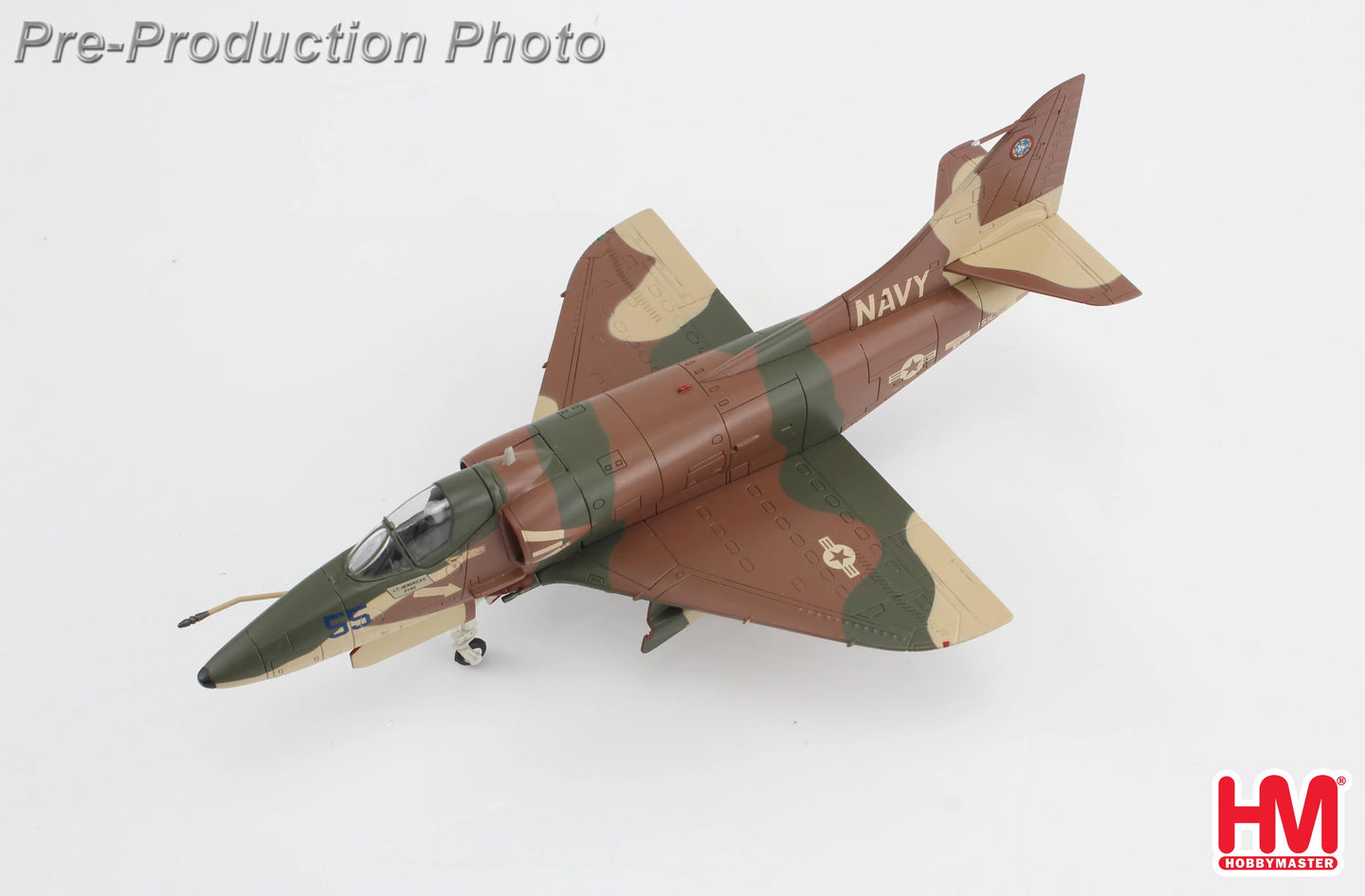 HOBBY MASTER A-4E SKYHAWK "AGGRESSOR" US NAVY REG: 151095 1985