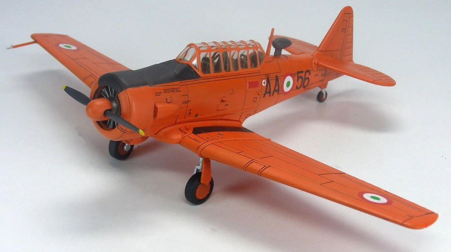 HOBBY MASTER T-6G TEXAN AERONAUTICA MILITARE NAPOLI 1955