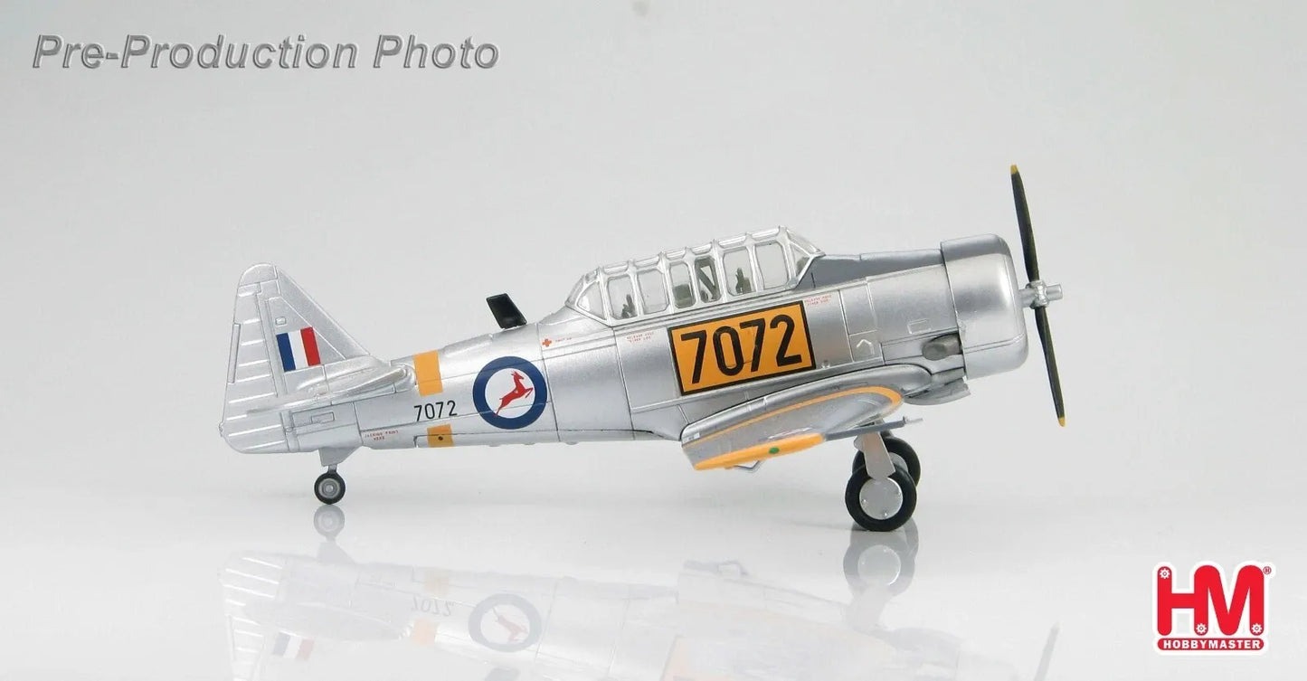 HOBBY MASTER T-6 TEXAN TRAINER SOUTH AFRICAN AIR FORCE 1970'S