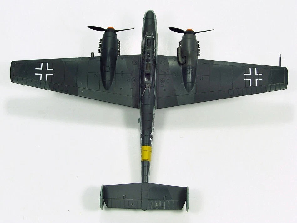 HOBBY MASTER MESSERSCHMITT BF 110G "DEFENSE OF THE REICH"