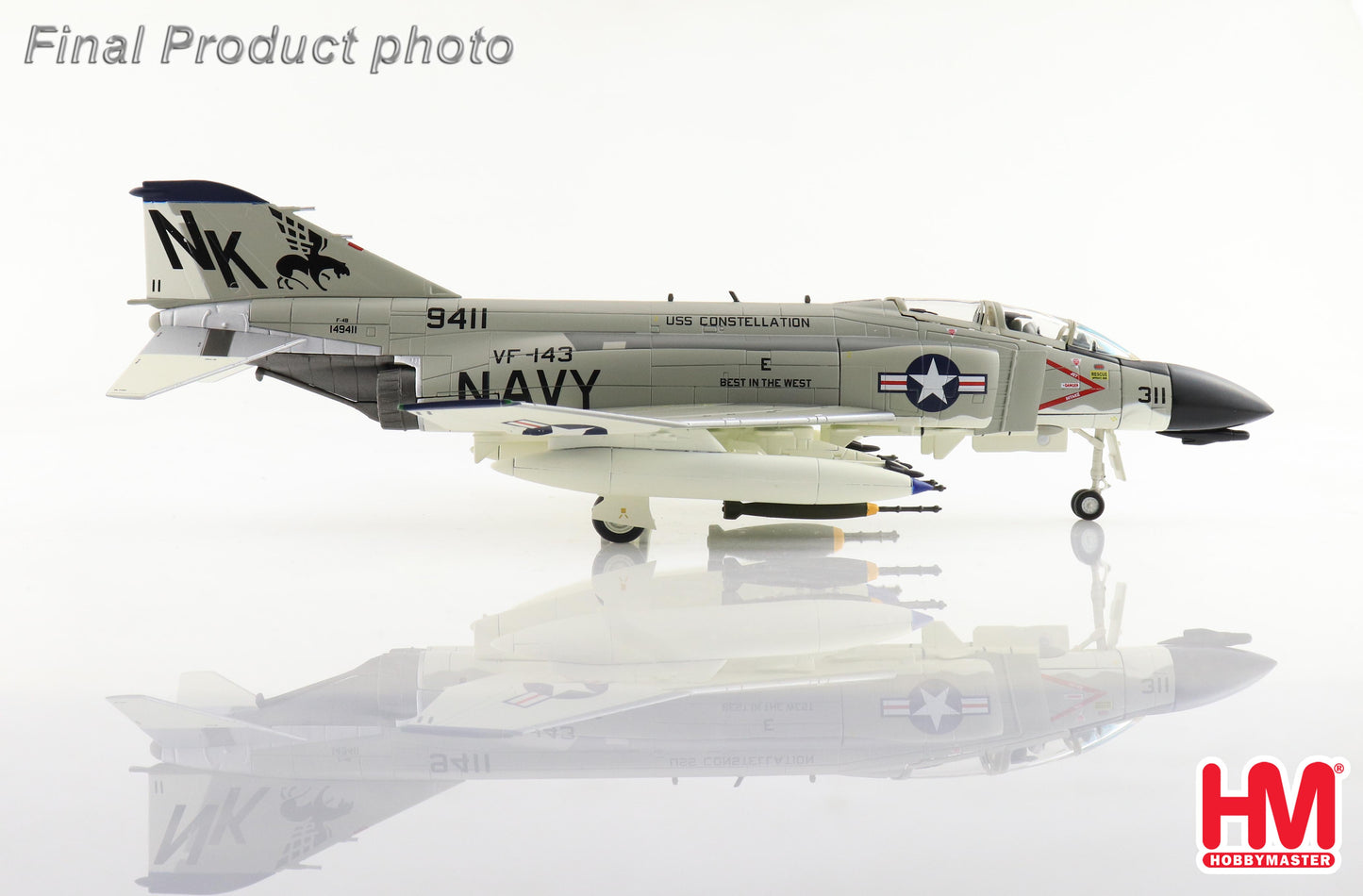 HOBBY MASTER F-4B PHANTOM II 1 "PUKIN DOGS" USS CONSTELLATION 1967