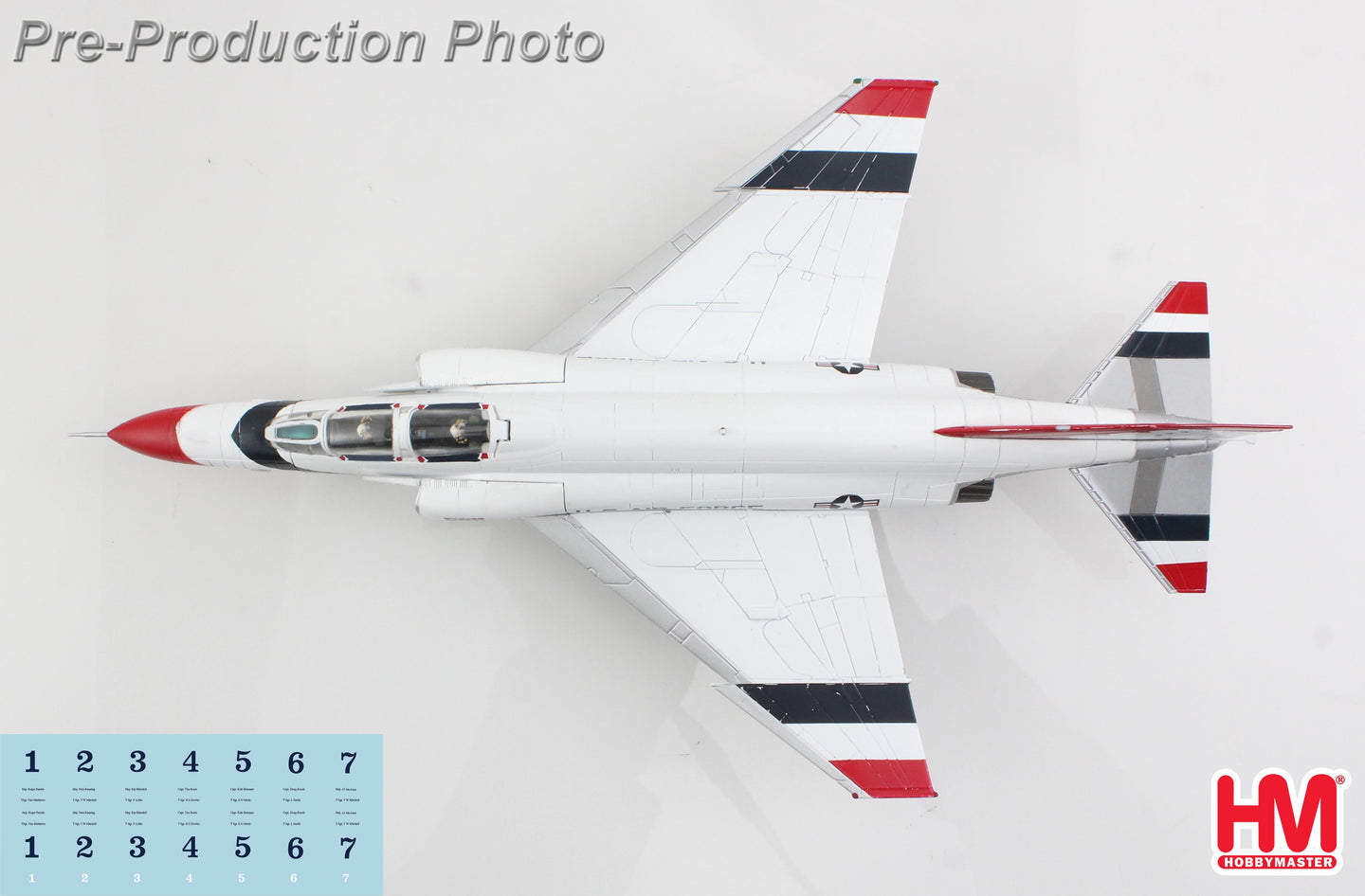 HOBBY MASTER F-4E THUNDERBIRDS USAF "1973/74 SEASON" (WITH DECALS FOR NO.1 TO 7 PLANES)