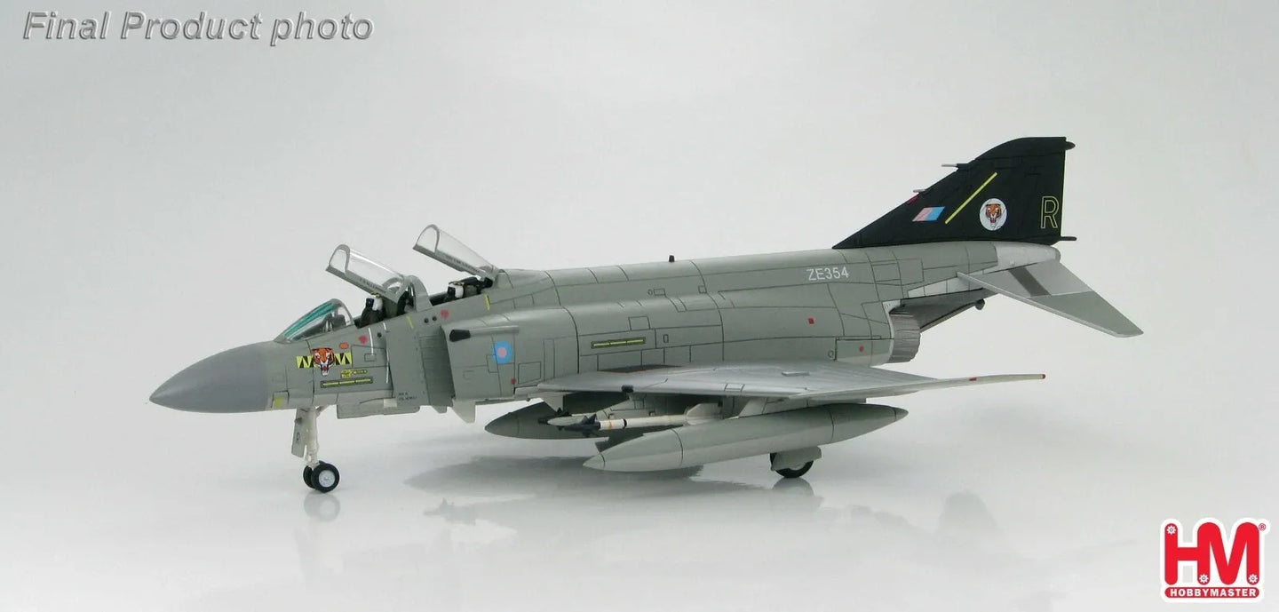 HOBBY MASTER F-4J PHANTOM II RAF No.74 SQN