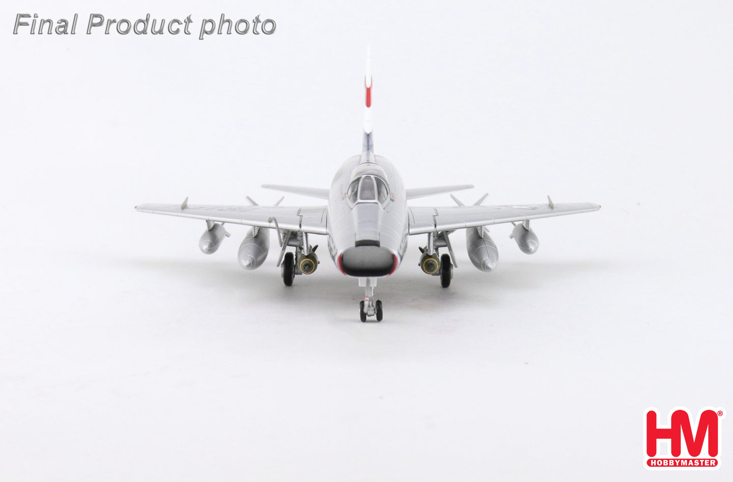 HOBBY MASTER F-100 SUPER SABRE FW-871 USAF NATIONAL MILITARY MUSEUM