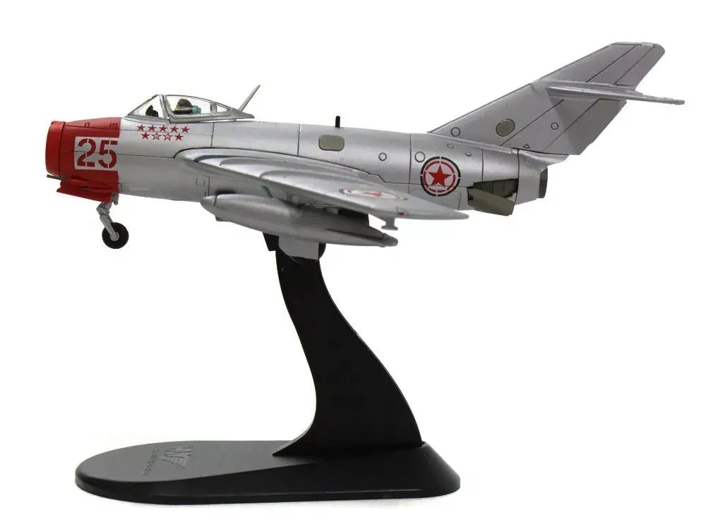 HOBBY MASTER MIG-15BIS RED 25 CPVAF NORTH KOREA 1950'S