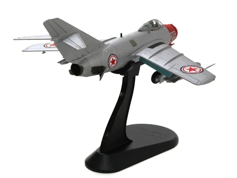 HOBBY MASTER MIG-15BIS RED 25 CPVAF NORTH KOREA 1950'S