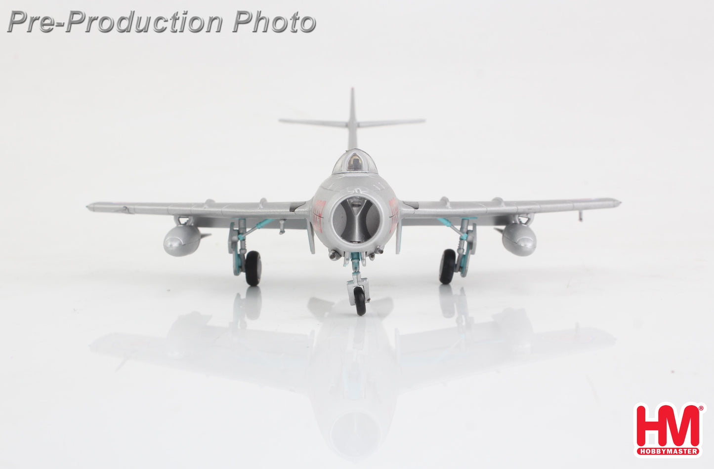 HOBBY MASTER MIG-15BIS "RED 079" CHINESE PEOPLES VOLUNTEERS AF NORTH KOREA 1950S