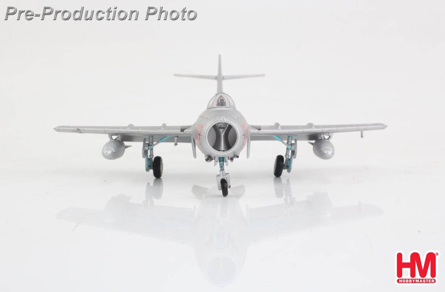 HOBBY MASTER MIG-15BIS "RED 079" CHINESE PEOPLES VOLUNTEERS AF NORTH KOREA 1950S