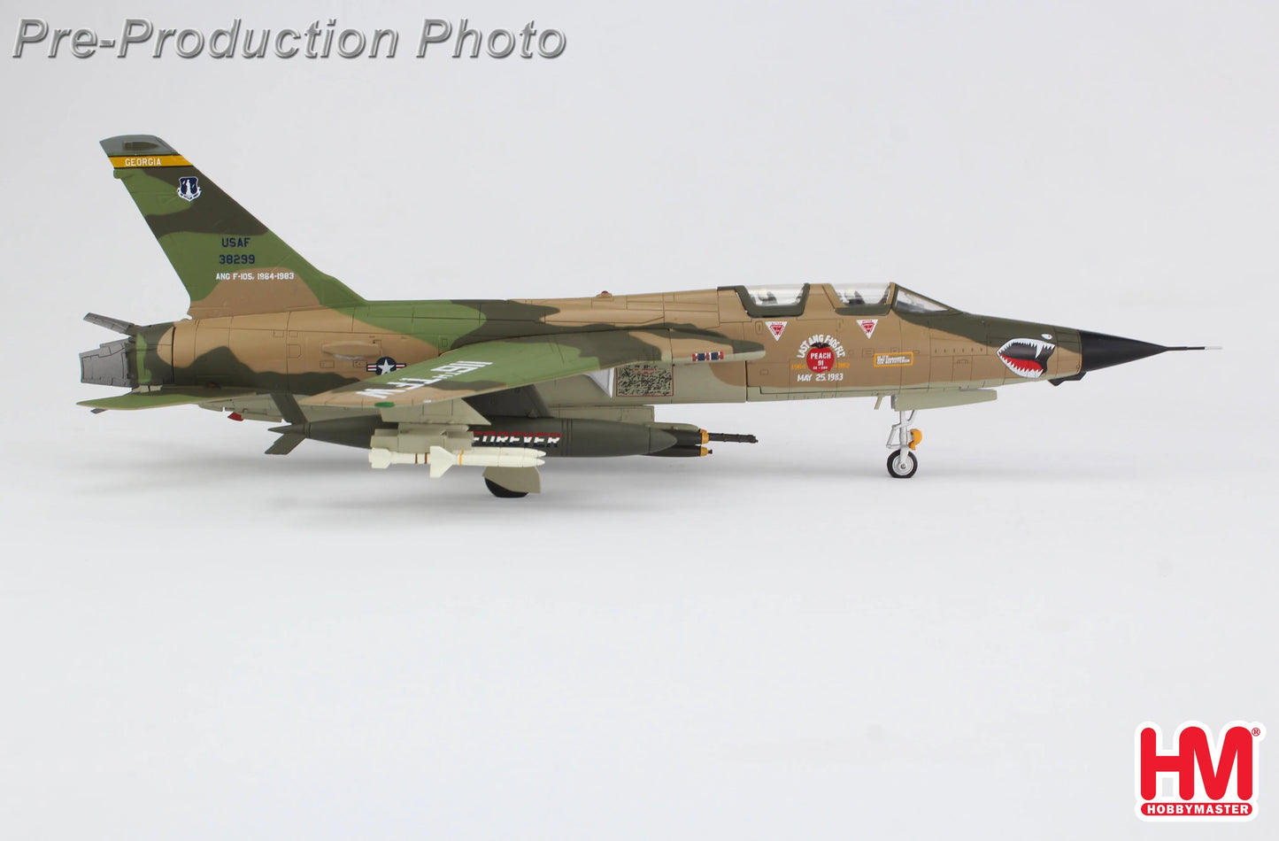 HOBBY MASTER F-105F THUNDERCHIEF PEACH 91, 63-8299, 128TH TFS, DOBBINS, 24 MAY 1983