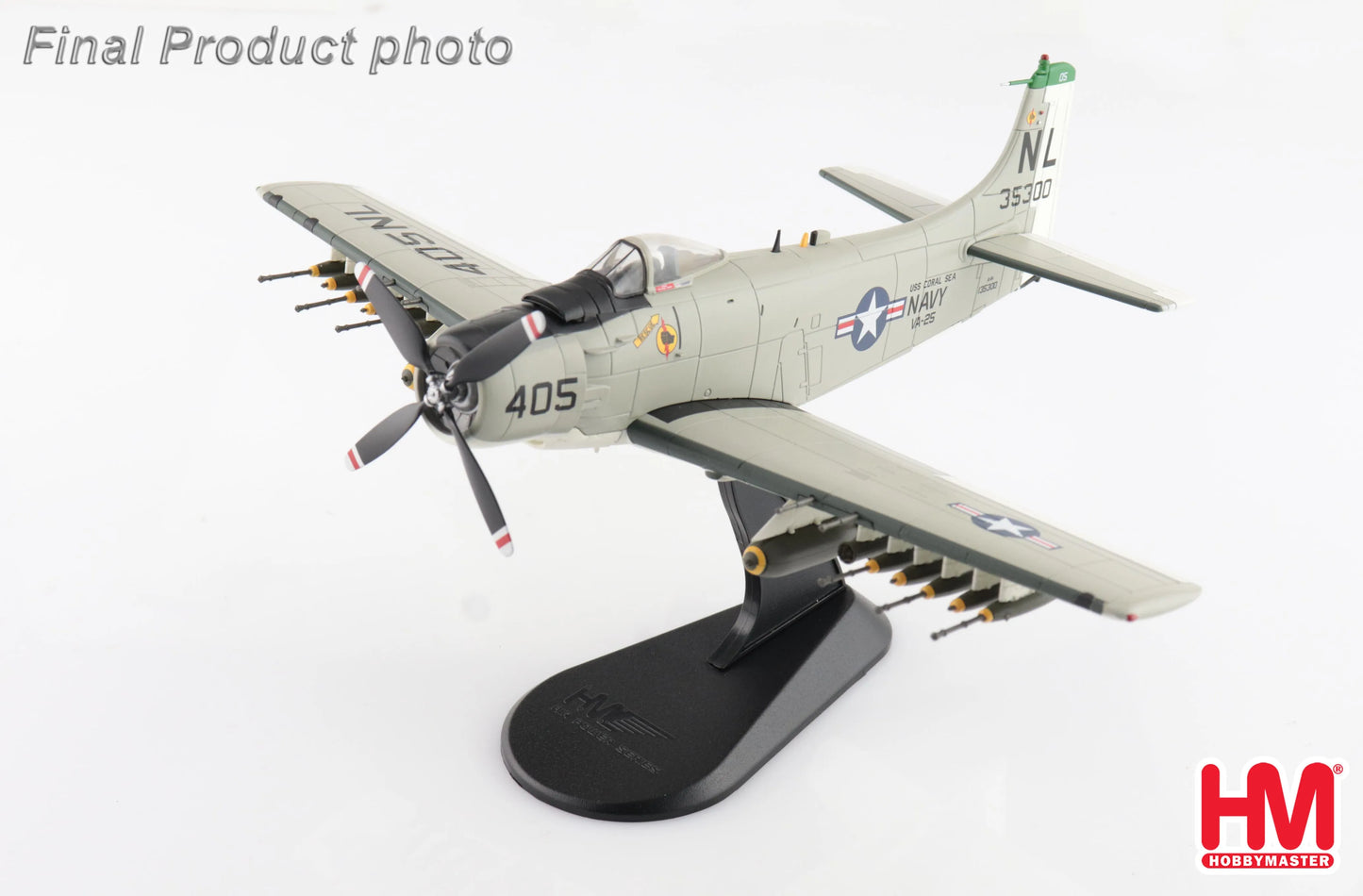 HOBBY MASTER A-1H SKYRAIDER "LAST COMBAT MISSION" 135300 USS 1967