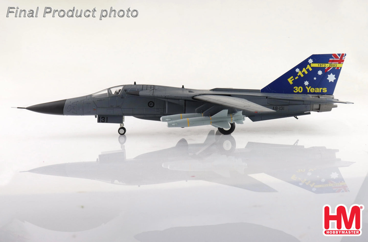 HOBBY MASTER F-111C PIG A8-131 RAAF 1973-2003 (WITH 4 X AGM-142)