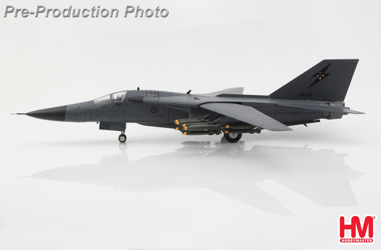 HOBBY MASTER F-111C AARDVARK A8-129 NO.1 SQN. RAAF 2007