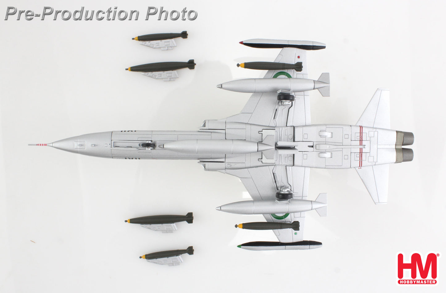 HOBBY MASTER F-5A FREEDOM FIGHTER IMPERIAL IRANIAN AIR FORCE (IIAF) 3-417 1960'S