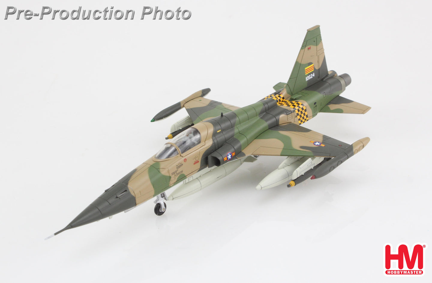 HOBBY MASTER F-5A FREEDOM FIGHTER 65-10524 524 SQN. SOUTH VIETNAM AF 1971
