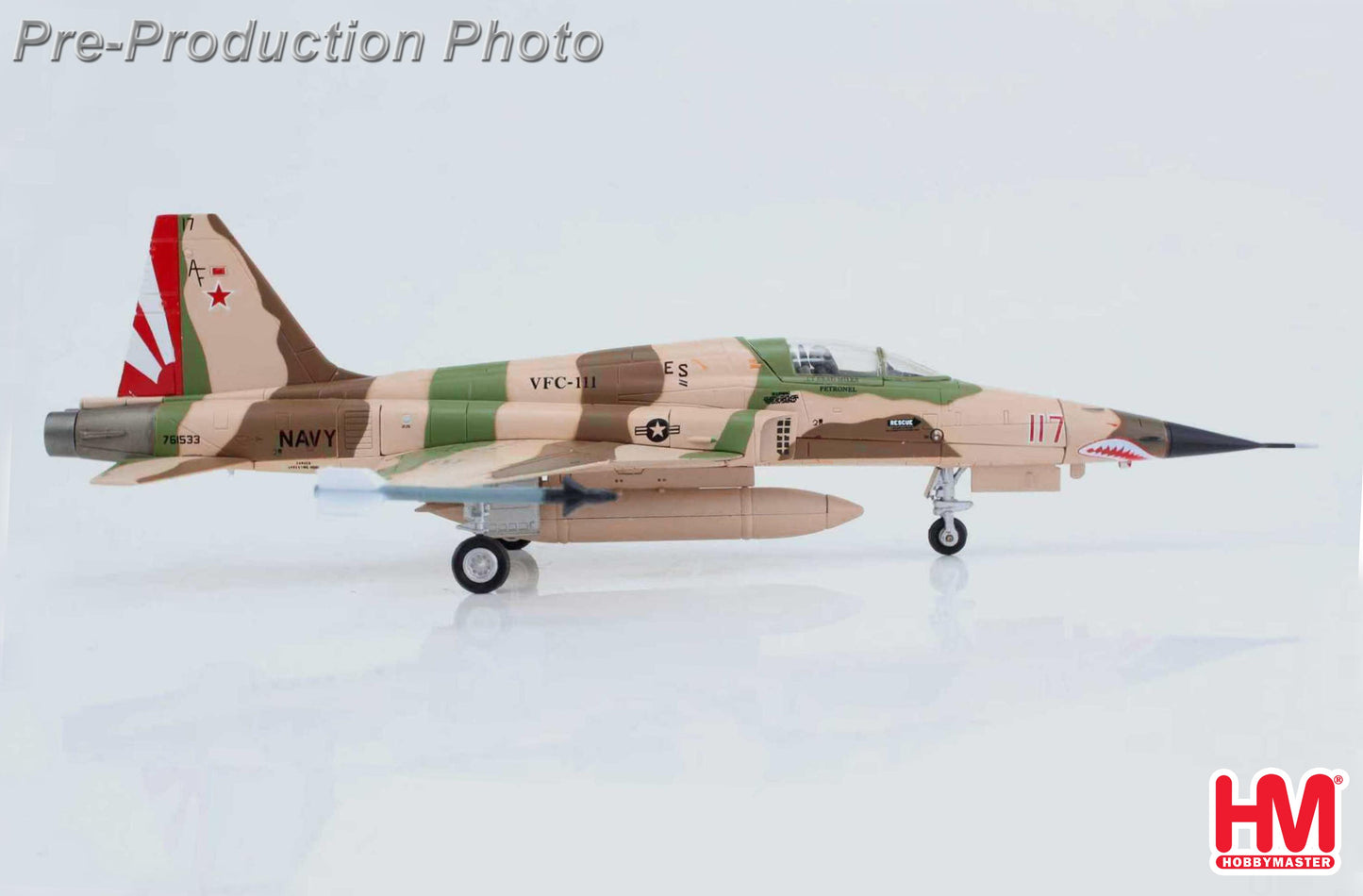 HOBBY MASTER F-5N "AVERSARY FIGHTER" RED 117 761533 VFC-111 2014