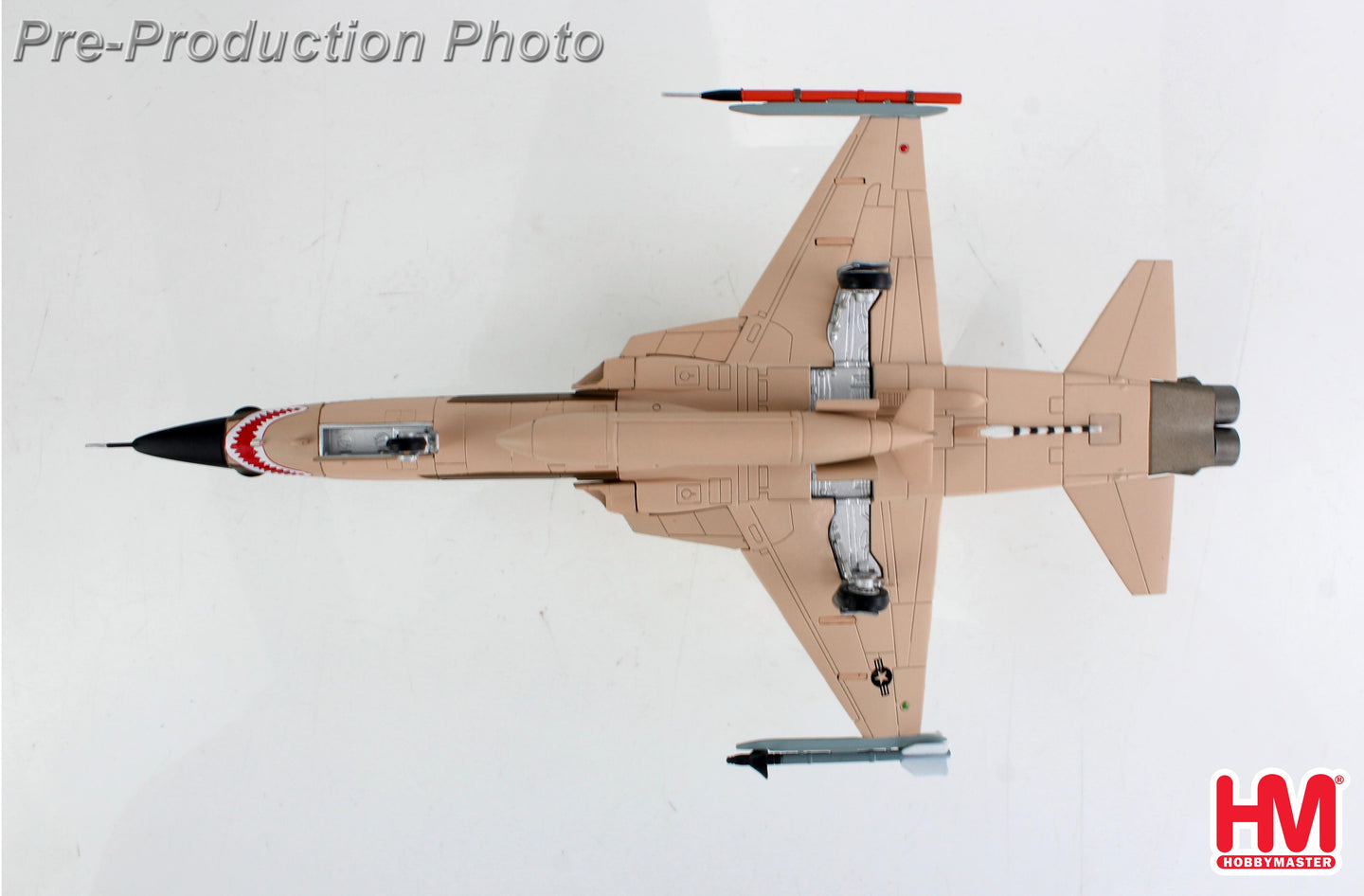 HOBBY MASTER F-5N "AVERSARY FIGHTER" RED 117 761533 VFC-111 2014