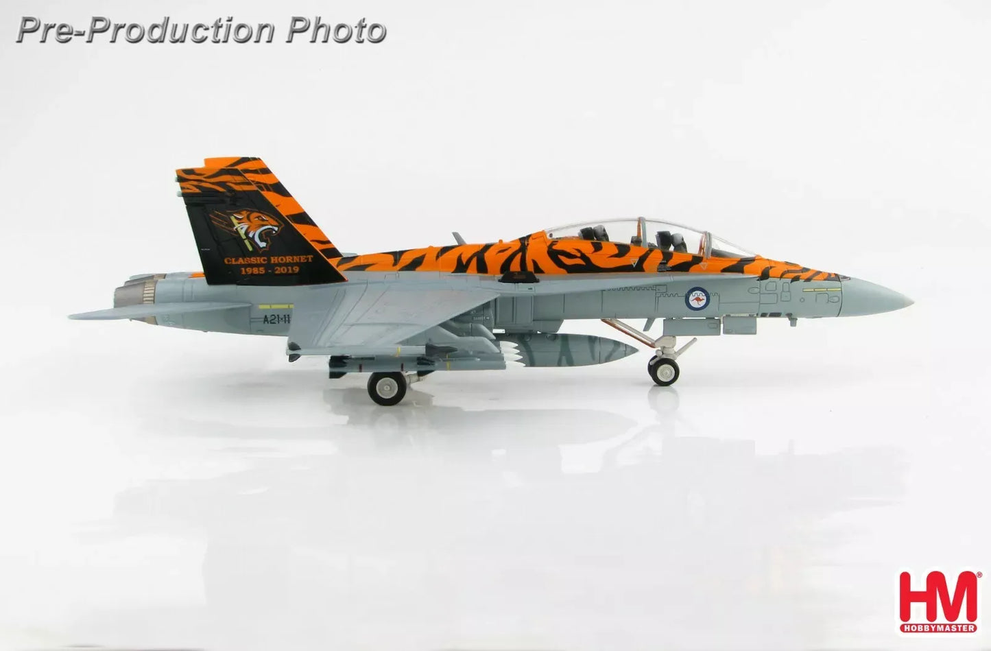 HOBBY MASTER F/A-18B HORNET CLASSIC HORNET