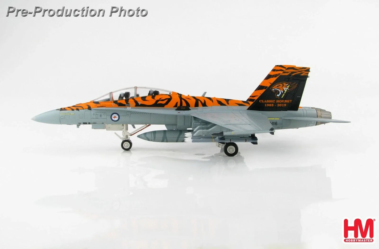HOBBY MASTER F/A-18B HORNET CLASSIC HORNET