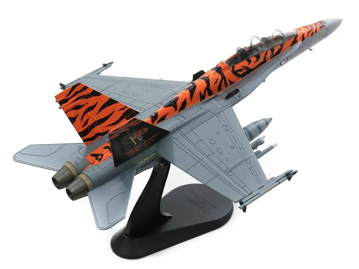 HOBBY MASTER F/A-18B HORNET CLASSIC HORNET