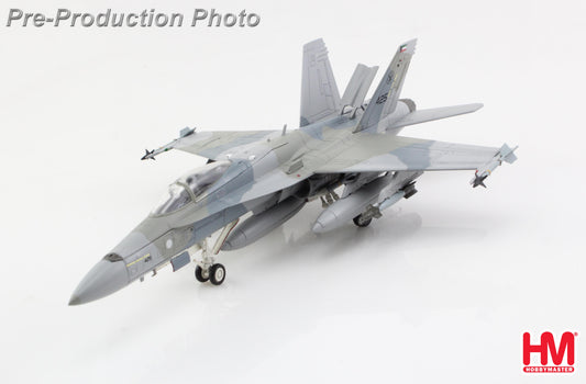 HOBBY MASTER KAF-18C HORNET KUWAIT AIR FORCE 425 9 FIGHTER & ATTACK SQN (W/F-15 DECALS)