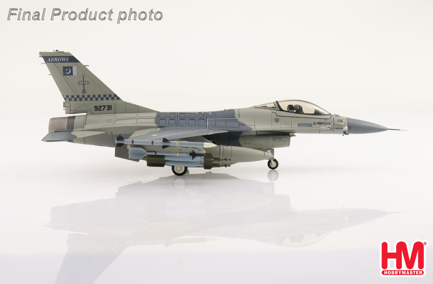 HOBBY MASTER F-16AM 84705 PAKISTAN AIR FORCE 2016