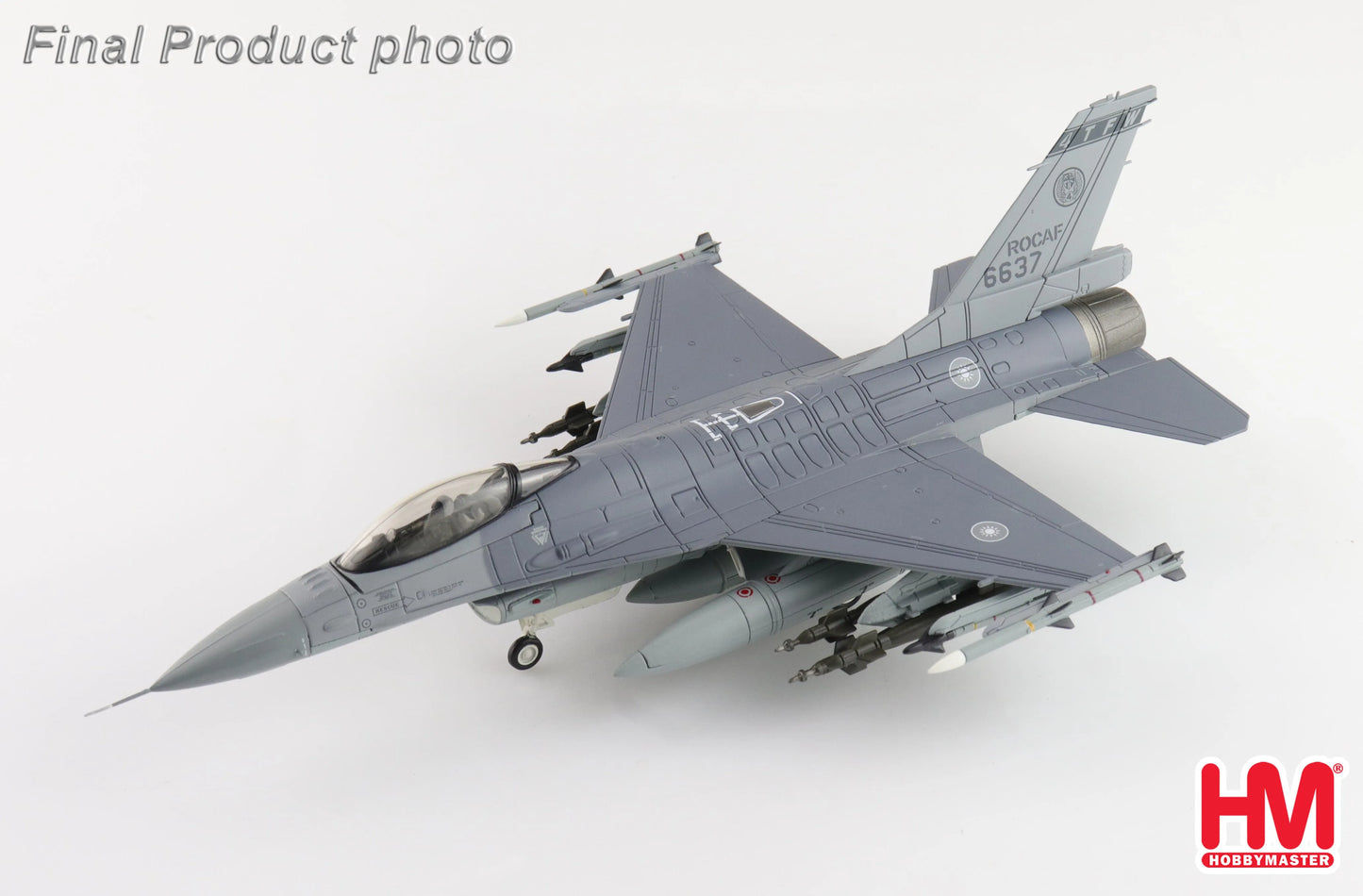 HOBBY MASTER F-16V FIGHTING FALCON 6637 22 TFG ROCAF (W/6 X GBU-12)