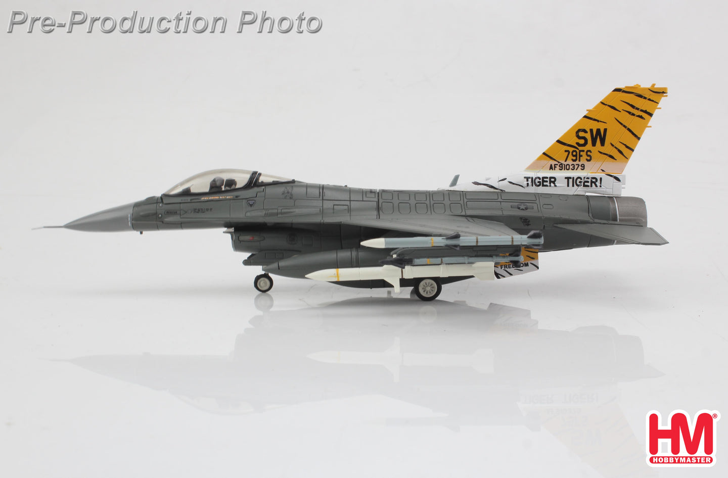 HOBBY MASTER F-16CM USAF "TIGER TIGER !" 91-0379, 79TH FS, SHAW AIR BASE, 2023
