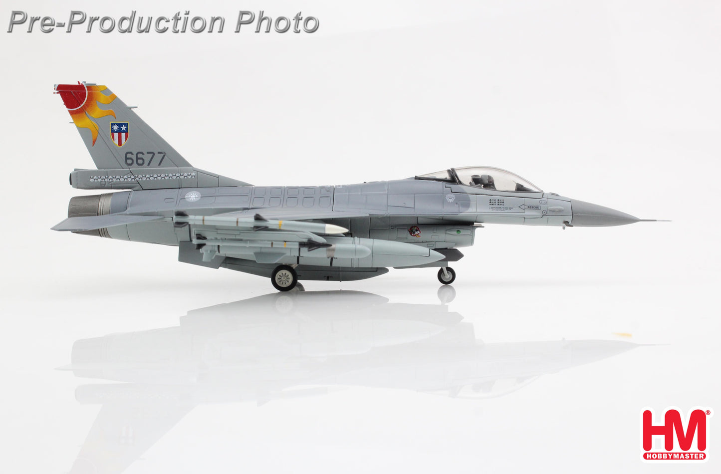HOBBY MASTER F-16A ROCAF "CHINA BURMA INDIA THEATER" 6677 HSINCHU AB 2015
