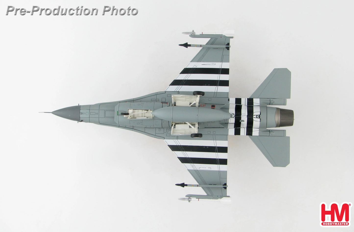 HOBBY MASTER F-16AM FIGHTING FALCON BELGIAN AIR FORCE "D-DAY 75TH ANNIVERSARY" BELGIUM 2019