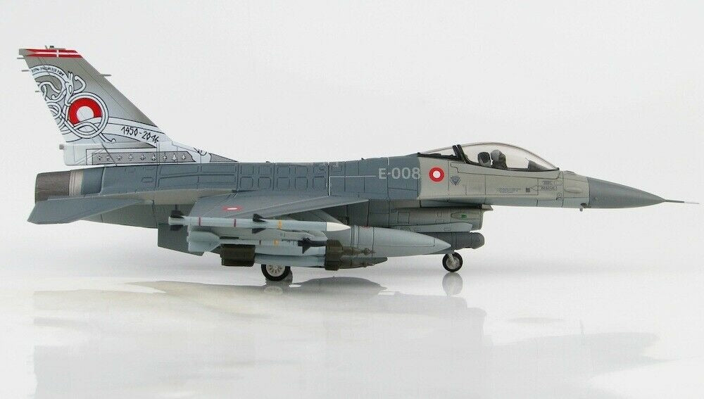 HOBBY MASTER F-16AM ROYAL DANISH AIR FORCE 87-0008