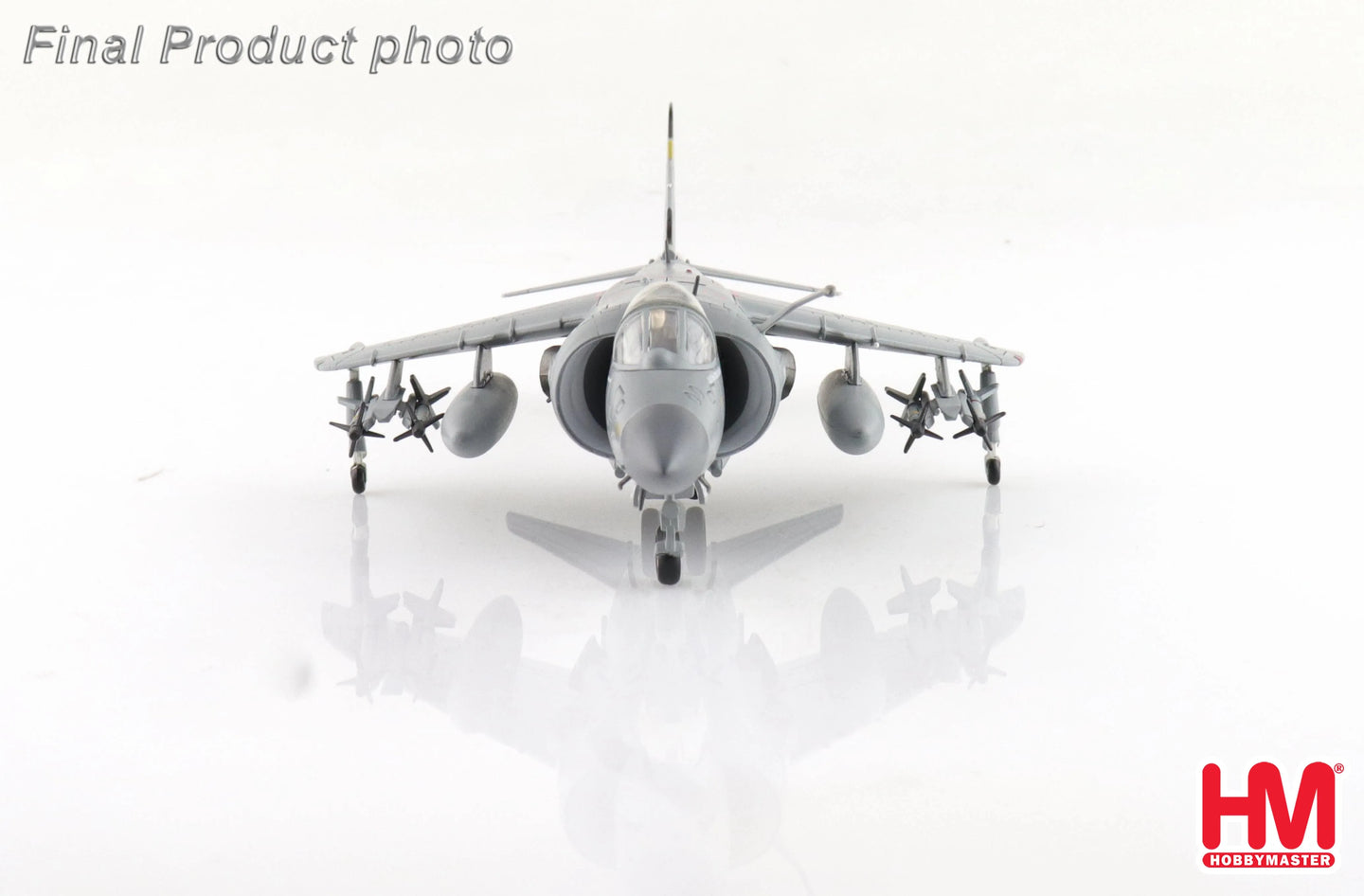HOBBY MASTER SEA HARRIER FA.2 ZH796 ROYAL NAVY 2018 (W/ SEA EAGLE MISSILES)