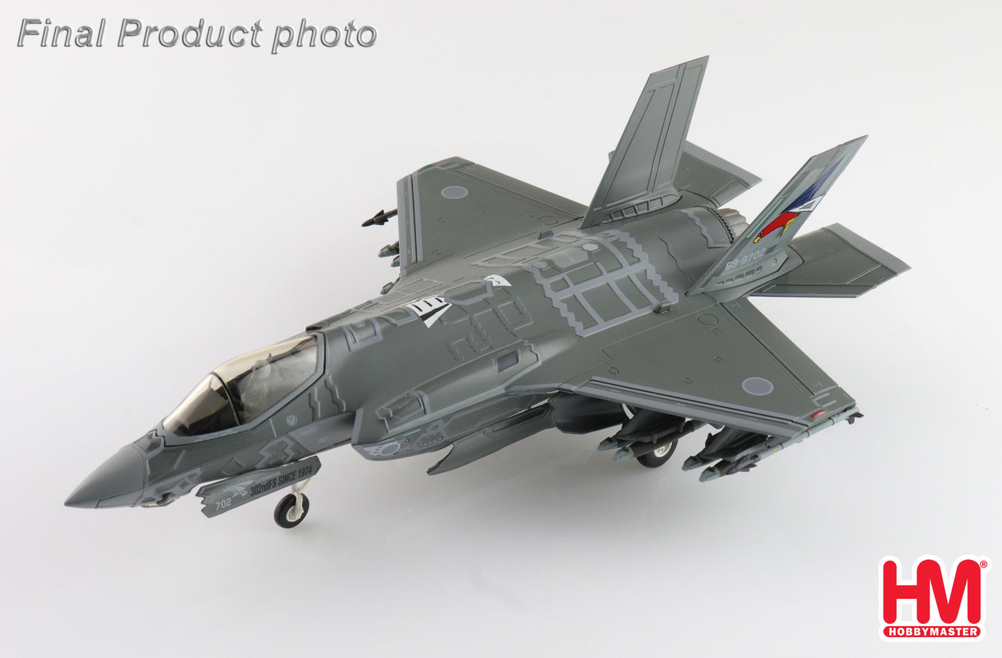HOBBY MASTER F-35A LIGHTNING II 69-8702 302ND FS JASDF (W/PAINTED RAM PANELS)