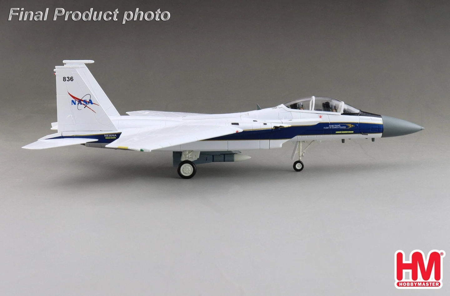 HOBBY MASTER F-15B NASA 836 "EDWARDS AFB AIRSHOW 2022" (WITH OPTIONAL AIM-54 MISSILE)