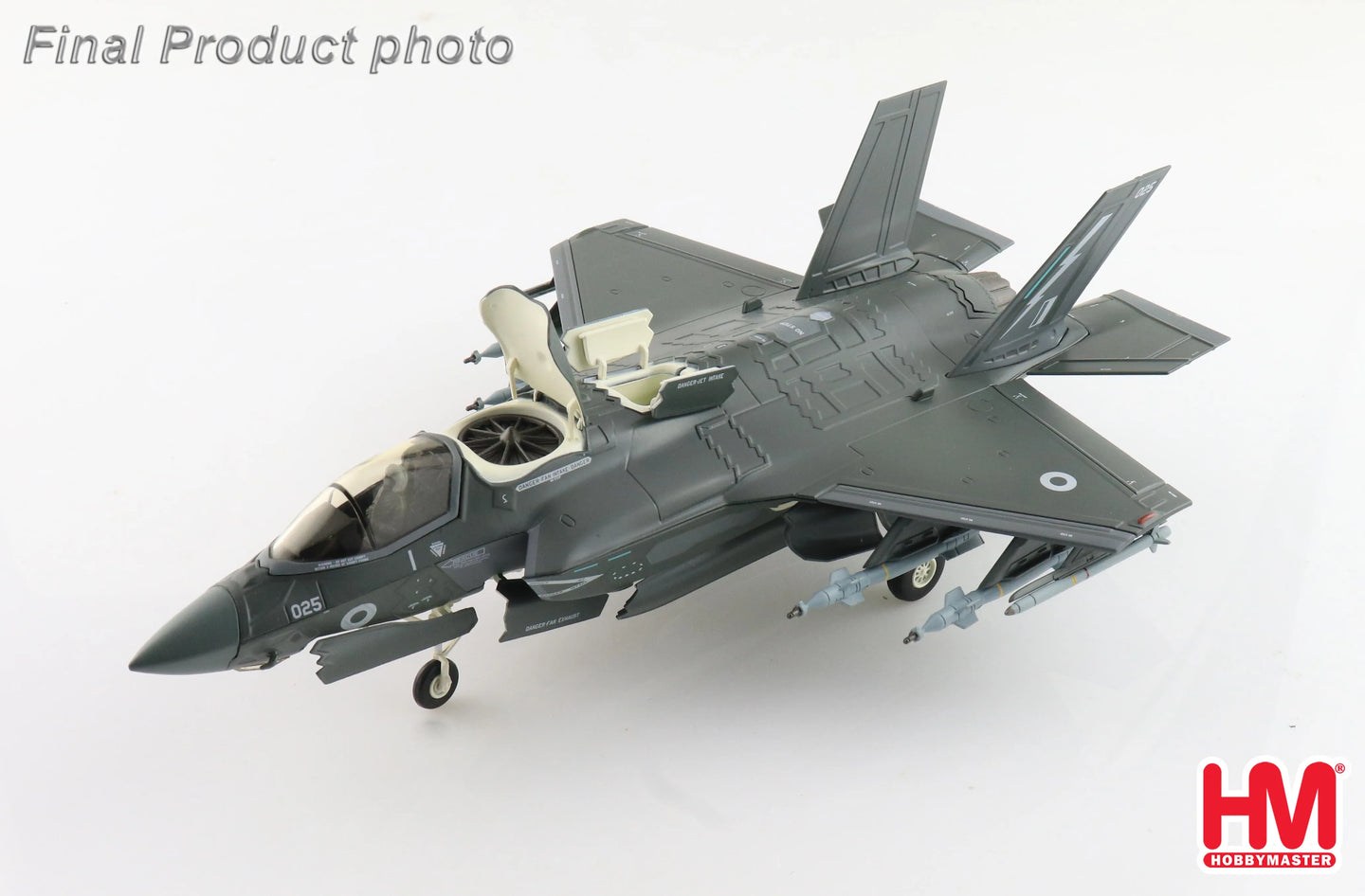 HOBBY MASTER F-35B LIGHTNING II "OPERATION ACHILLEAN" HMS QUEEN ELIZABETH NOV 2022