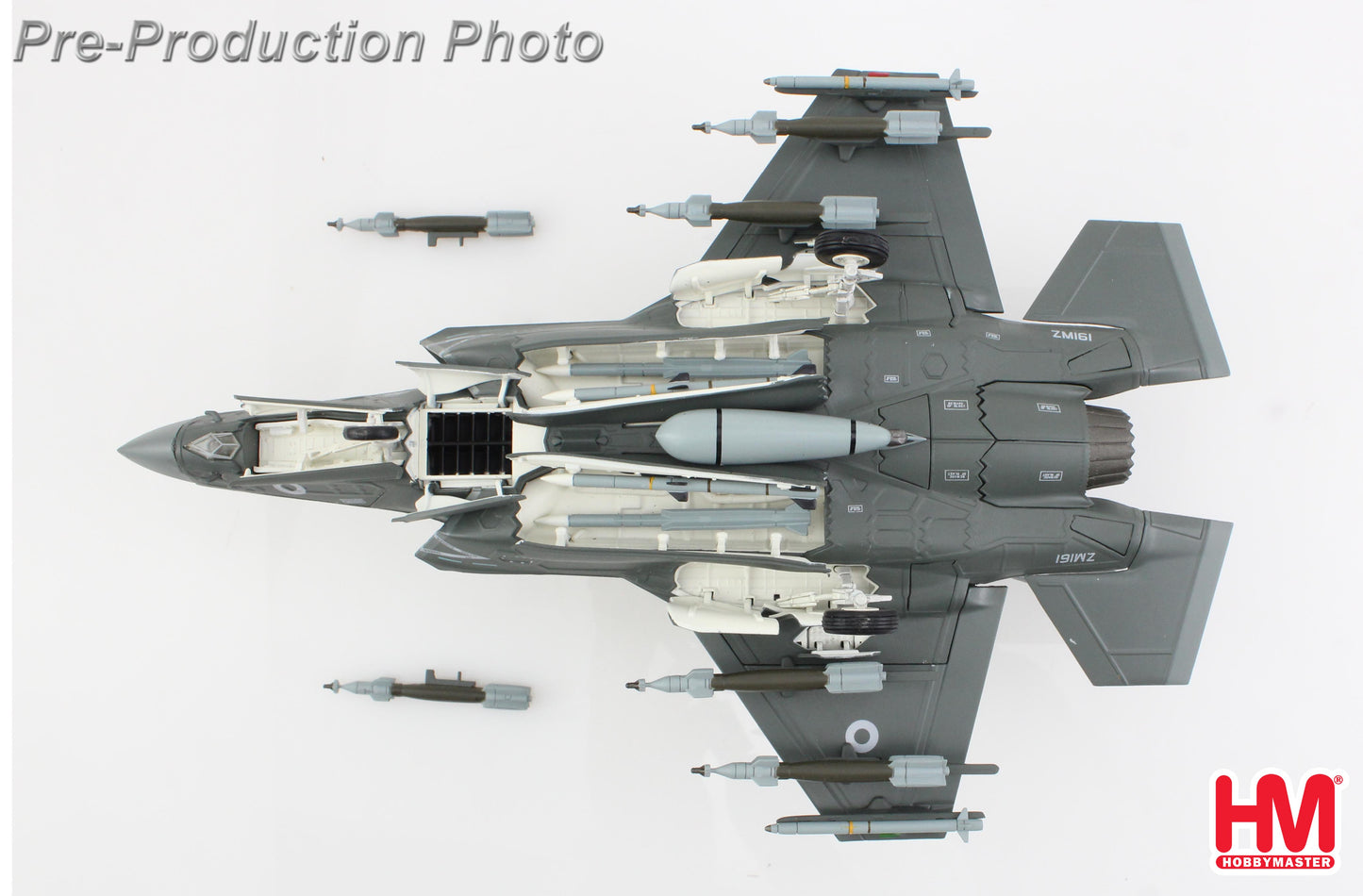 HOBBY MASTER F-35B LIGHTNING II ROYAL AIR FORCE ZM-161 "HMS PRINCE OF WALES FAR EAST DEPLOYMENT"